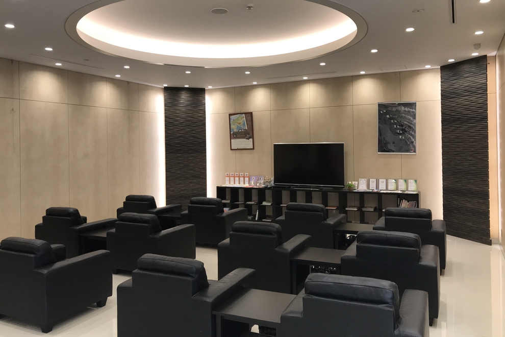 南港店 内観